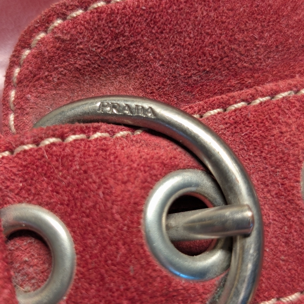 PRADA RARE VINTAGE Red Suede Buckle Kitten Heels Circa Y2K - 37 EU/7 US - Picture 10 of 15
